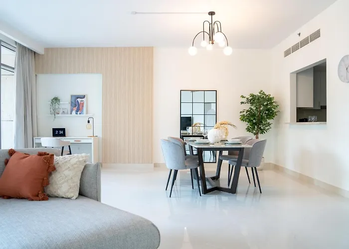 Higuests - Elegant Apt With Terrace Minutes From Burj Khalifa