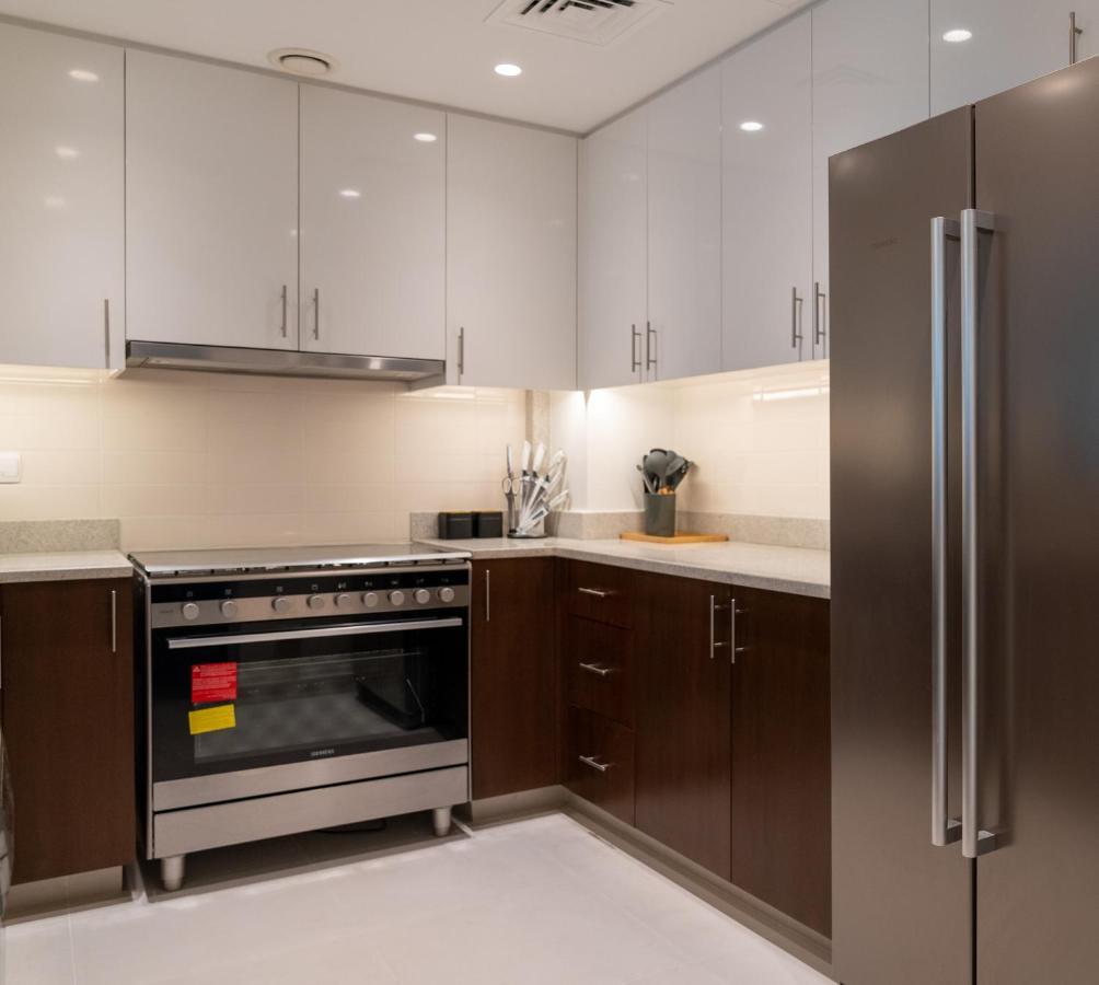 Appartamento Higuests - Elegant With Terrace Minutes From Burj Khalifa Dubai