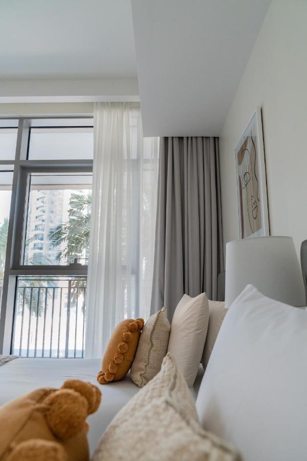 Appartamento Higuests - Elegant With Terrace Minutes From Burj Khalifa