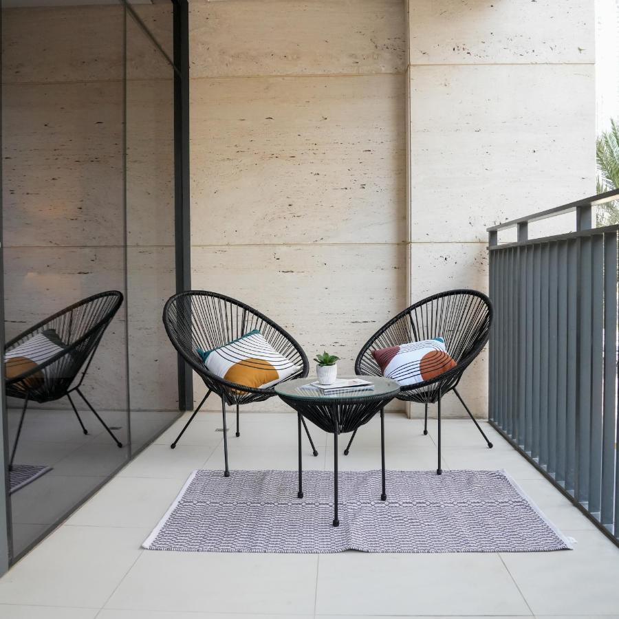 Higuests - Elegant With Terrace Minutes From Burj Khalifa Appartamento Dubai